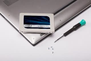 Crucial MX500 2TB 3D NAND SATA 2.5 Inch Internal SSD, up to 560MB/s - CT2000MX500SSD1