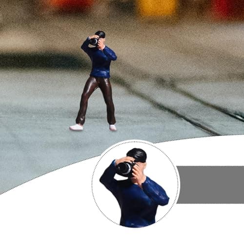 1/64 People Figure Street People Figure Mini Architectural Figurine for Train Layout Desktop Decoration, Photographer