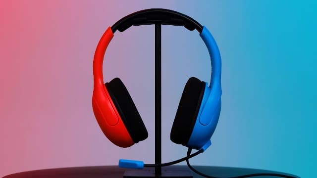 Turtle Beach Airlite Fit Wired Gaming Headset: Officially Licensed for Nintendo Switch, Nintendo Switch Lite & OLED Model - Flip-to-Mute Mic, Over-Ear Comfort Cushions, 40mm Speakers - Neon Blue & Red