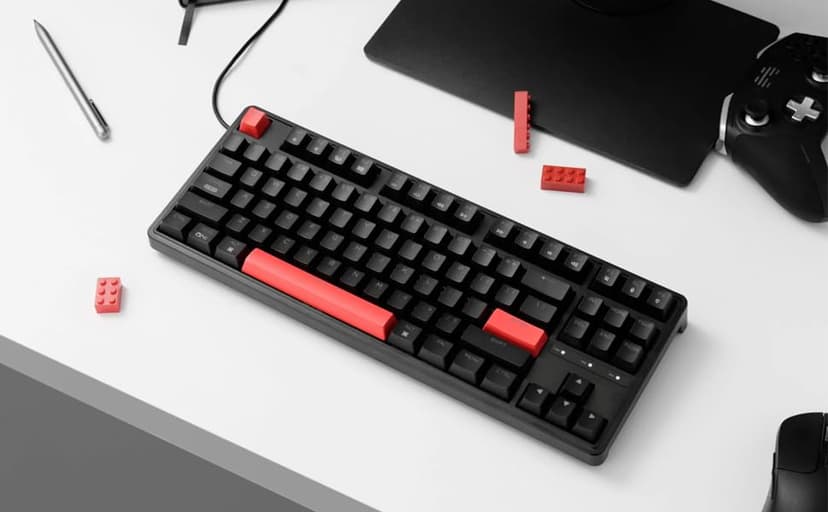 Keychron C3 Pro QMK/VIA Custom Gaming Keyboard, Programmable 87 Keys Compact TKL Layout Gasket Mount, Red LED Backlight Wired Mechanical Keyboard with Red Switches for Mac/Windows/Linux