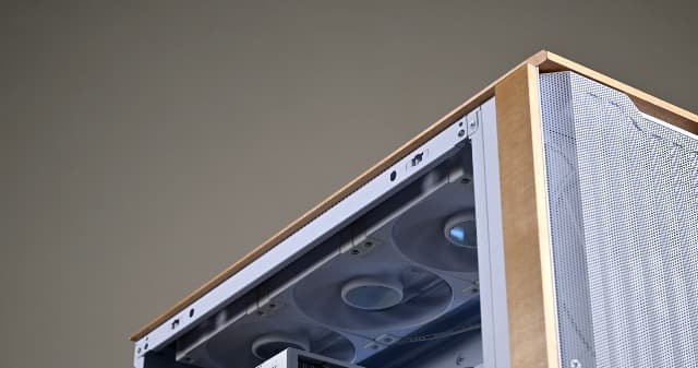 Lian Li LANCOOL 217 Genuine Walnut Wood Computer Case, Mid-Tower ATX PC Case with 5 Pre-Installed PWM Fans 2x170mm, 2x120mm & 1x140mm, Flexible PSU & Cable Installation - Black (LAN217X)