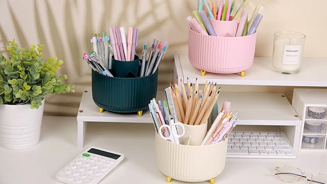 SKYDUE 360 Degree Rotating Desk Organizer, Dual-Purpose Pencil Pen Holder for Desktop, Rotating Desk Pen Organizer with 5 Slots, Pencil Cup for School, Home, Office Supplies (Bean Green)