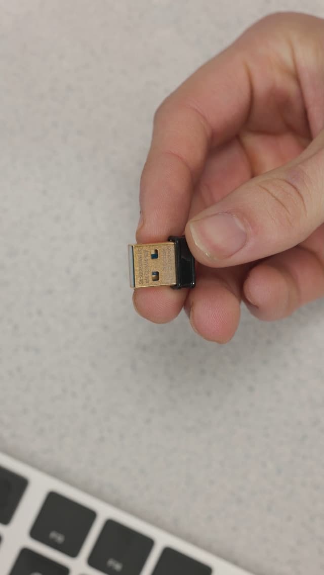 ASUS USB-BT500 Bluetooth 5.0 USB Adapter with Ultra Small Design, Backward Compatible with Bluetooth 2.1/3.x/4.x