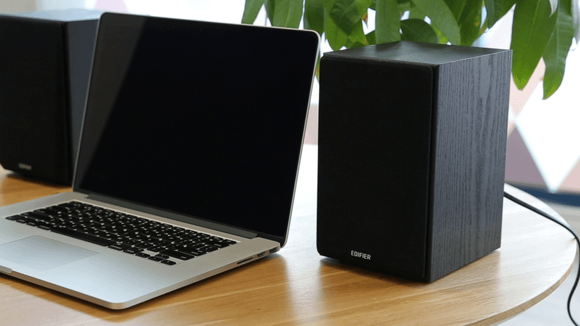 Edifier R980T 4" Active Bookshelf Speakers - 2.0 Computer Speaker - Powered Studio Monitor (Pair)