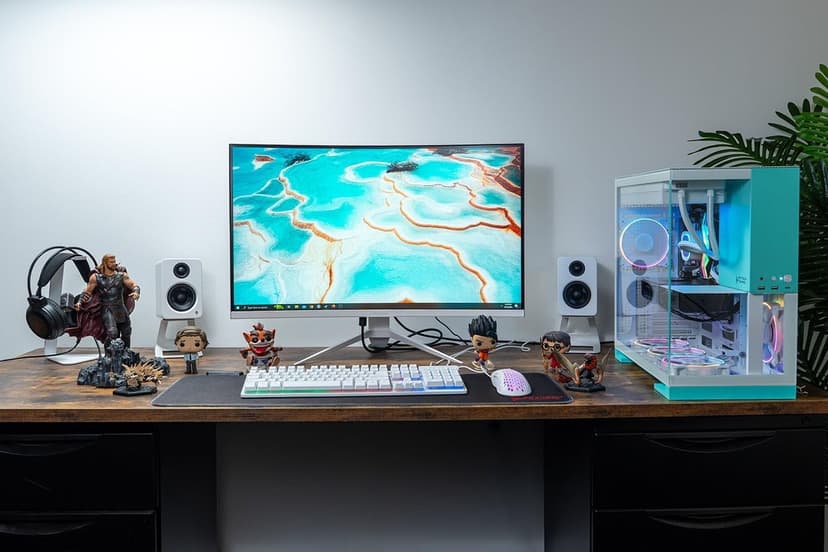 Skytech Gaming Aqua Desktop PC, Ryzen 7 7700X 4.5 GHz (5.4GHz Turbo), NVIDIA RTX 5060, 1TB Gen4 NVMe SSD, 32GB DDR5 RAM 5600 RGB, 850W Gold ATX 3 PSU, 360mm ARGB AIO, Wi-Fi, Win 11