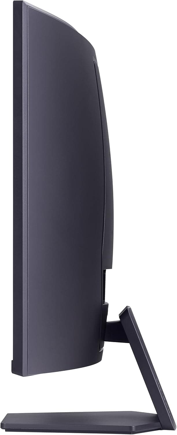 LG 32GS60QC-B Ultragear 32-inch Curved Gaming Monitor QHD (2560x1440) 180Hz 1ms 1000R AMD FreeSync HDR10 HDMIx2 DisplayPort Black