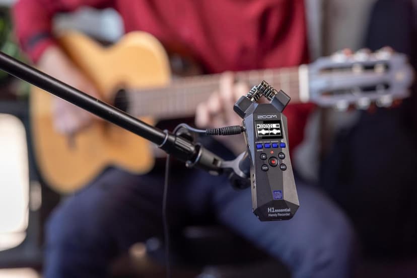 Zoom H1essential Stereo Handy Recorder with 32-Bit Float, Accessibility, X/Y Microphones, Record to SD Card, USB Microphone, Portable, for Musicians, Podcasters, Filmmakers, & Content Creators
