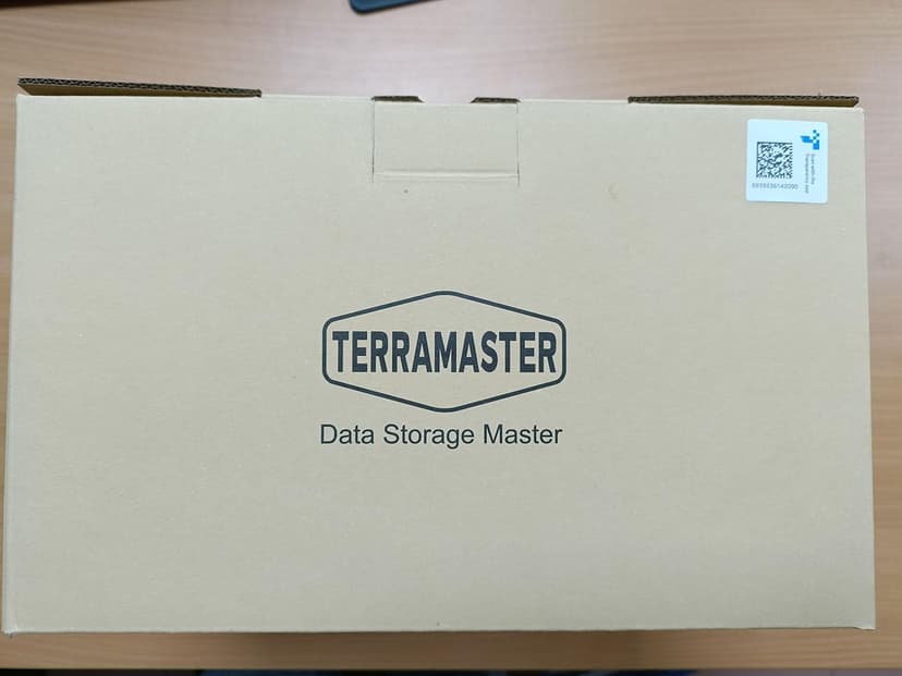 TERRAMASTER F4-423 4-Bay High Performance NAS for SMB with N5095 Quad-core CPU, 4GB DDR4 Memory, 2.5GbE Port x 2, Network Storage Server (Diskless)