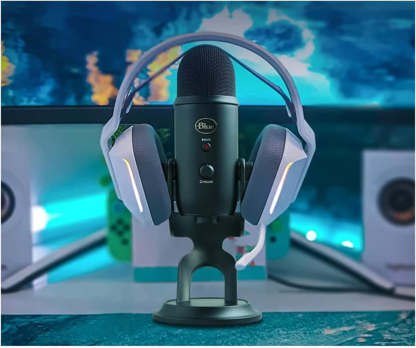 Logitech Creators Blue Yeti USB Microphone for Gaming, Streaming, Podcast, YouTube, Discord, PC, Studio Sound, Plug & Play-Blackout