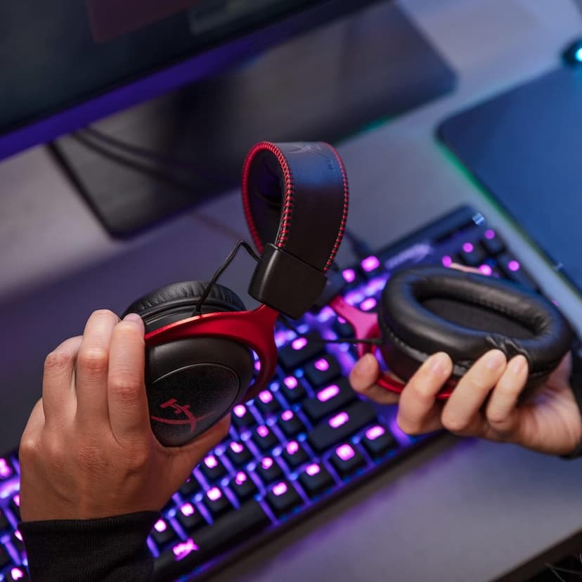 HyperX Cloud II Wireless - Gaming Headset for PC, PS4, Switch, Long Lasting Battery Up to 30 Hours, 7.1 Surround Sound, Memory Foam, Detachable Noise Cancelling Microphone w/Mic Monitoring (Renewed)