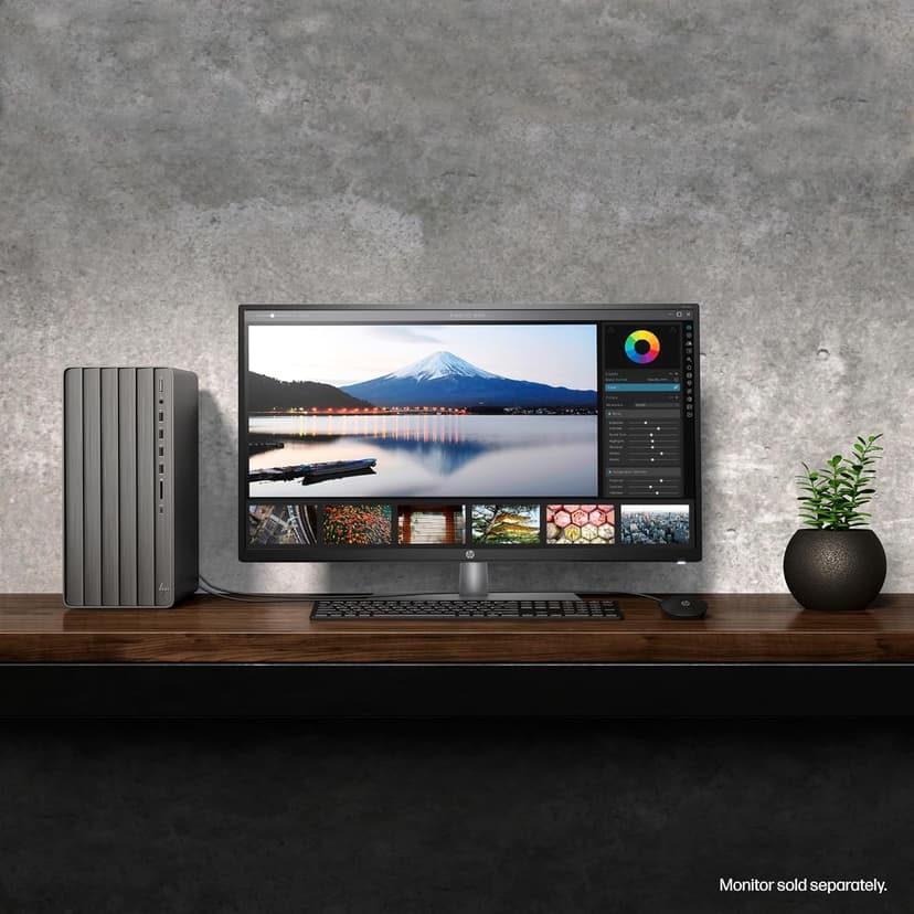 HP Envy Desktop PC, Intel Core i7-14700, 32 GB RAM, 1 TB SSD, Intel UHD Graphics 770, Windows 11 Pro, TE01-5002 (2024)