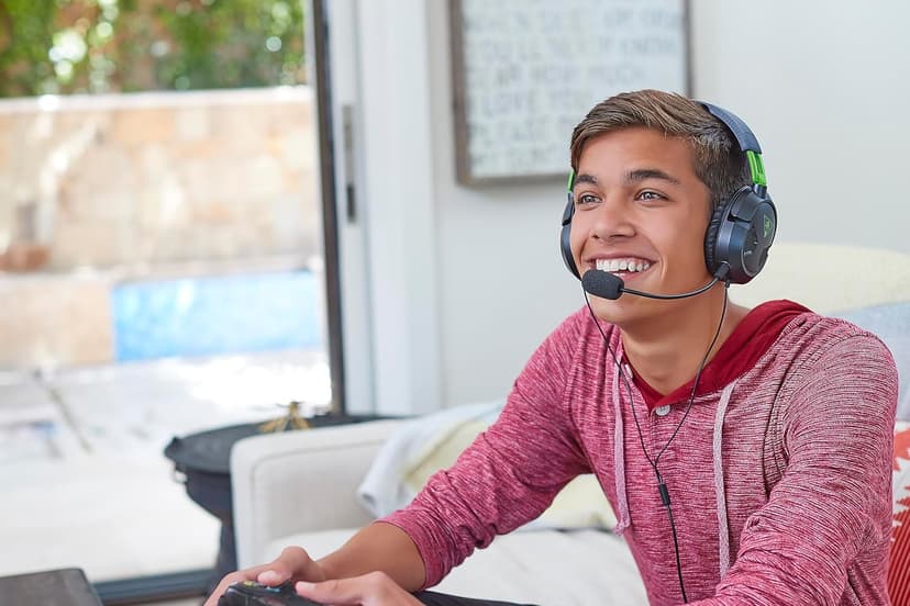 Turtle Beach Recon 50 Xbox Gaming Headset - Xbox Series X, Xbox Series S, Xbox One, PS5, PS4, PlayStation, Mobile & PC with 3.5mm - Removable Mic, 40mm Speakers