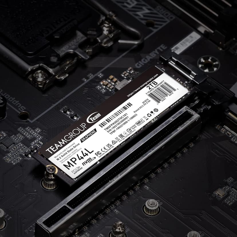 TEAMGROUP MP44L 500GB SLC Cache NVMe 1.4 PCIe Gen 4x4 M.2 2280 Laptop&Desktop SSD (R/W Speed up to 5,000/3,700MB/s) TM8FPK500G0C101